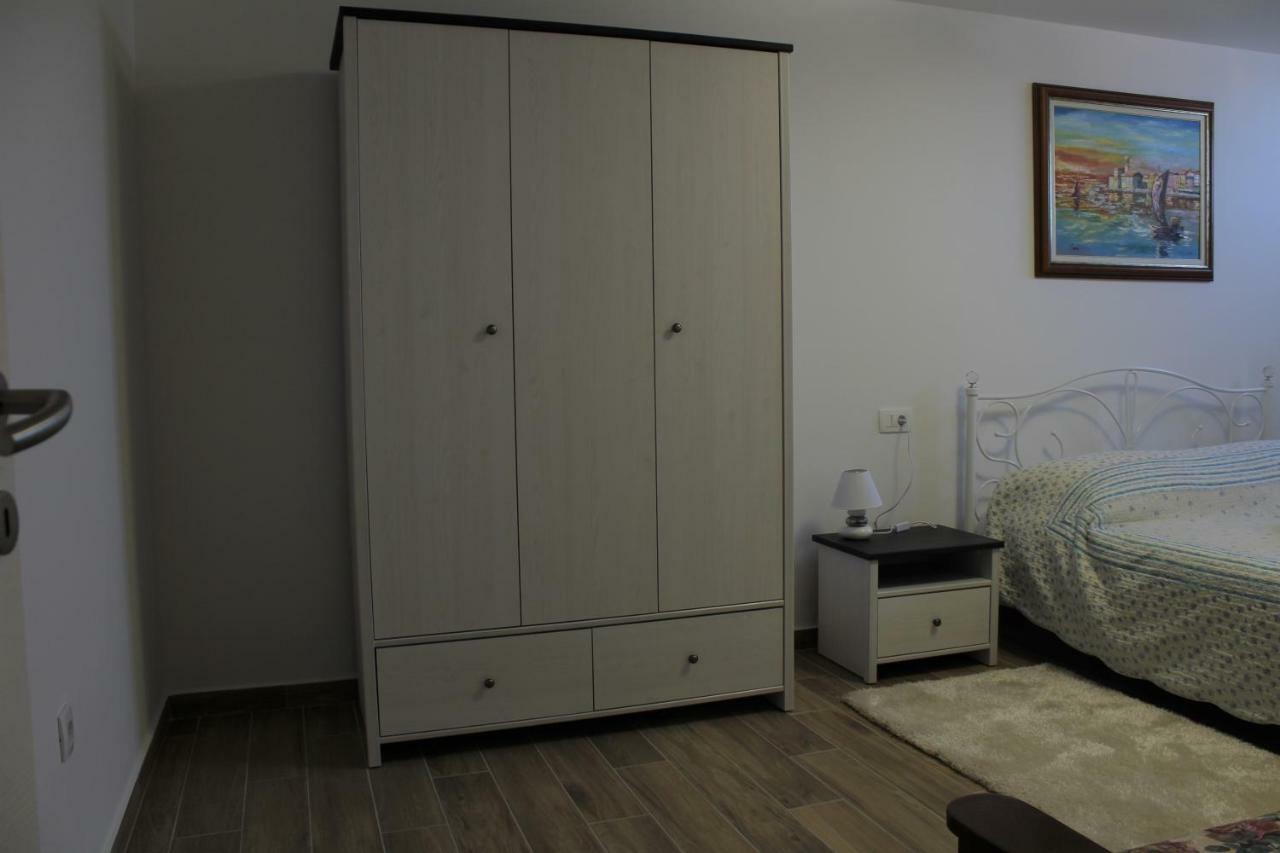 Apartman Robi Nova Vas  Exterior foto